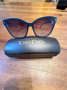 Bebe Black Cat-Eye Sunglasses with Gradient Lenses